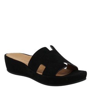 L’Amour Des Pieds Catiana Suede Platform Sandal 7.5